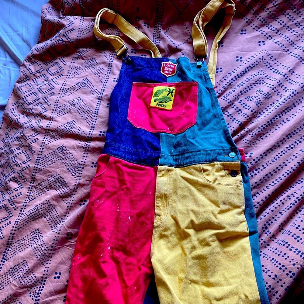 Colorblock overall shorts